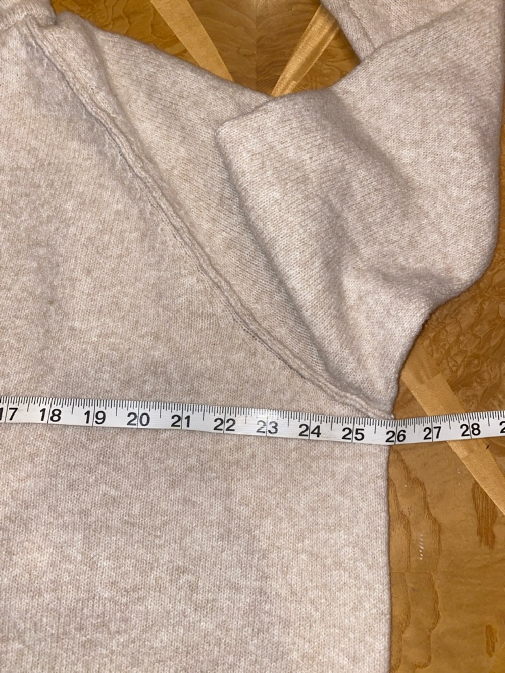 NWT!! Aerie Cream Collared V-Neck Knit Pullover Sweater Size Small Oversized - Picture 9 of 10